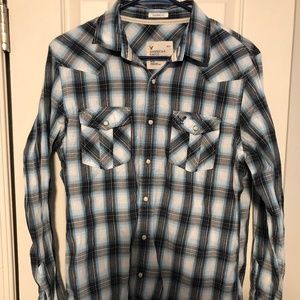 American Eagle Flannel Button up